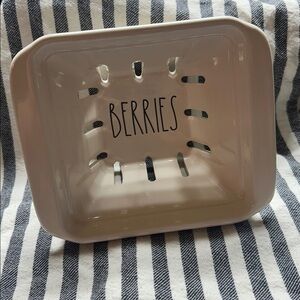 Rae Dunn by Magenta Berries Basket Strainer Box Ceramic Artisan Collection Cream